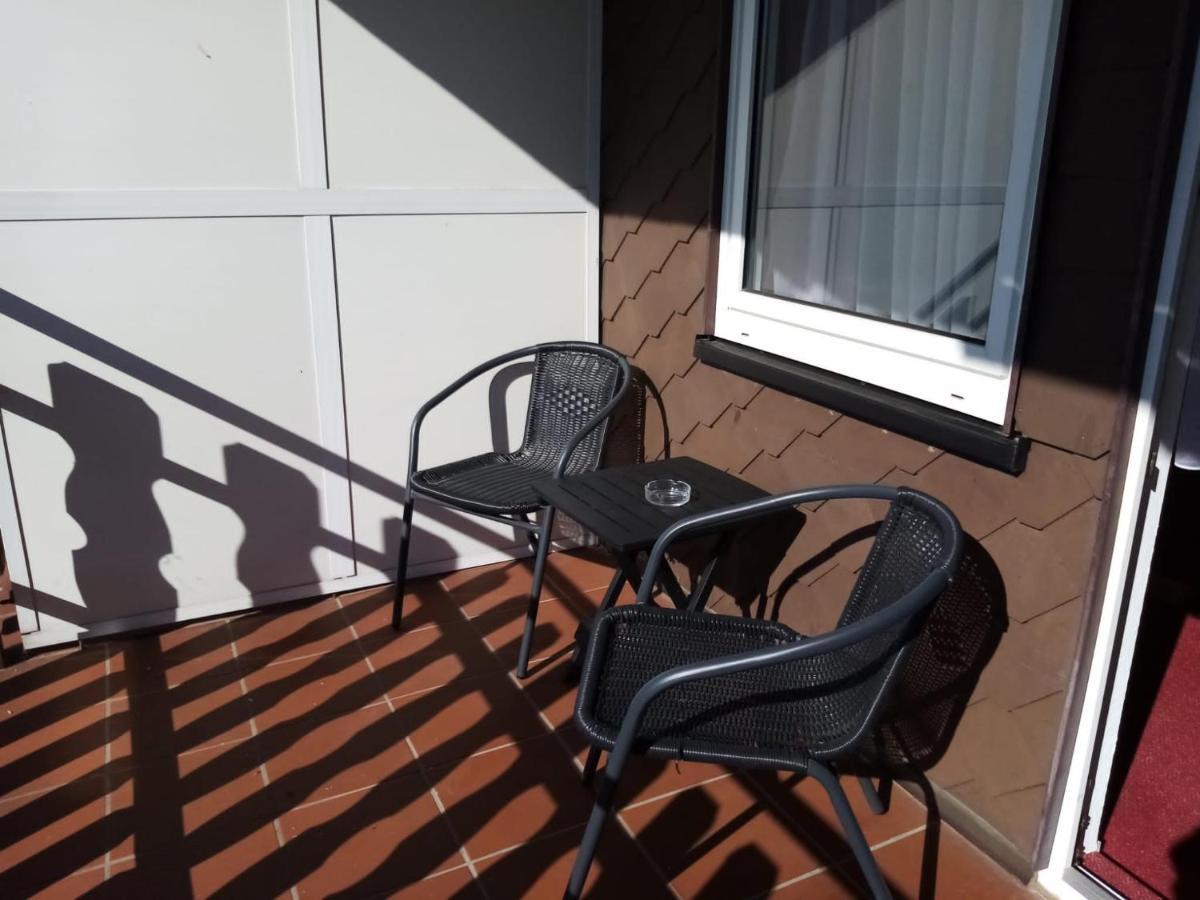 Zur Linde Hotel Ostrau  Kültér fotó
